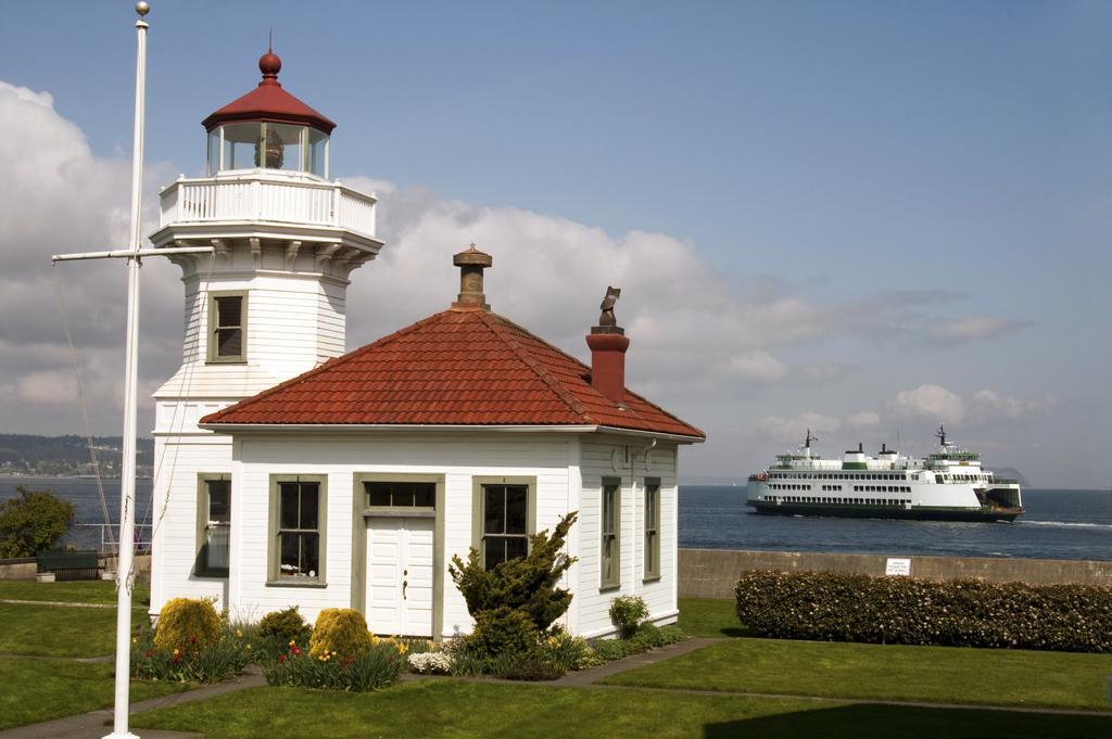 Silver Cloud - Waterfront 3* Mukilteo